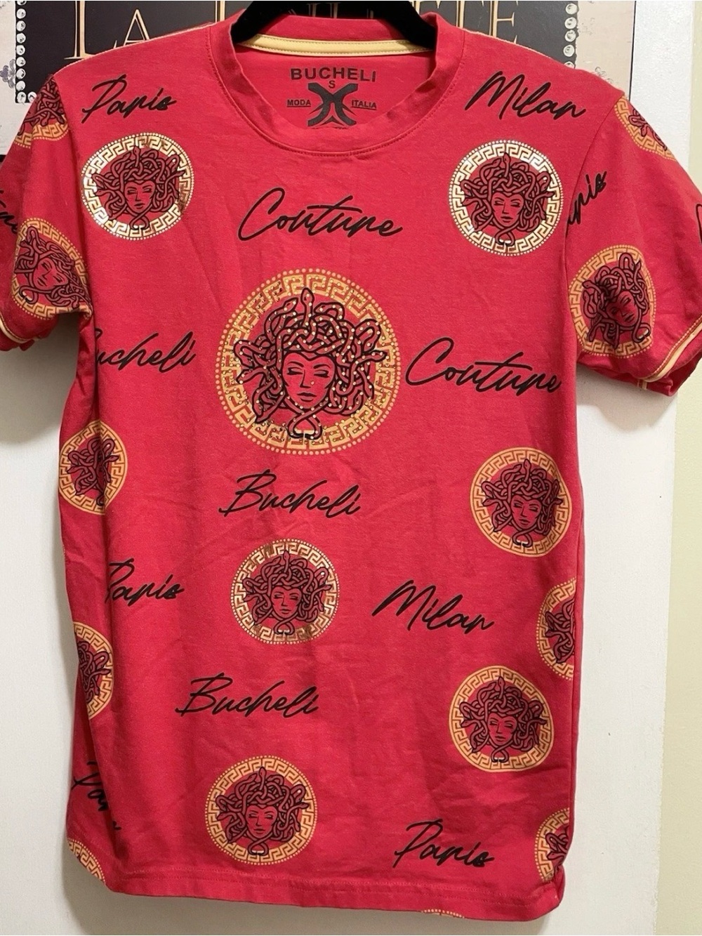 Bucheli Shirt Italian (Moda) Style Stretch Cotton Red W/Graphics Men's Sz Small
